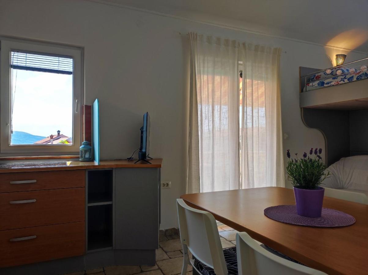 Lavanda Apartment Krk Town Exterior photo