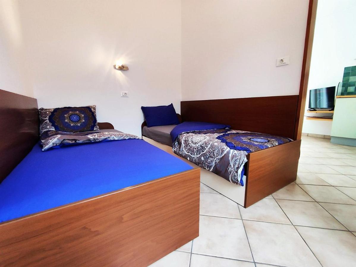 Lavanda Apartment Krk Town Exterior photo